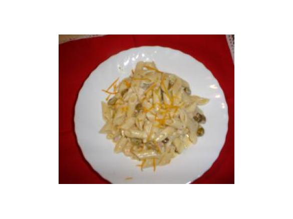 Pennette di Kamut con sugo aromatico di pesce spada fumè