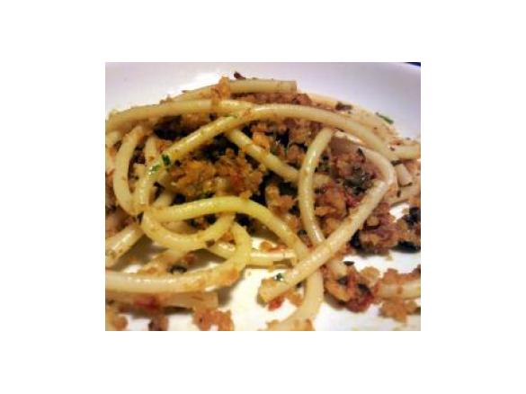 Bucatini al pan fritto