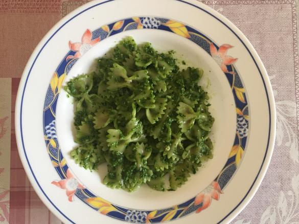Pasta al pesto di spinaci