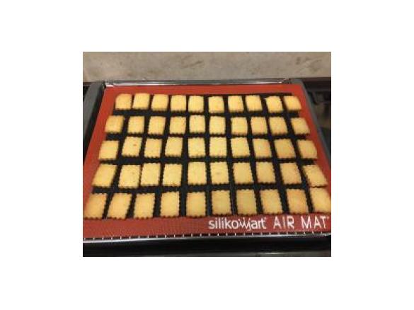 Biscottini di frolla di farina di riso e fava tonka