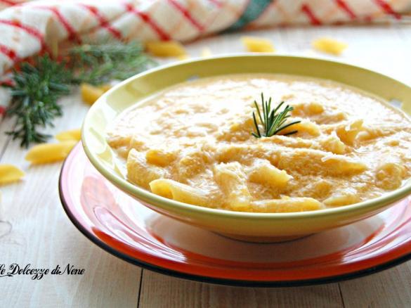 MINESTRA DI ZUCCA ALLA MILANESE