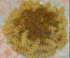 SUGO ALLA GENOVESE CON PISELLI