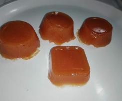 Marmellata di mele cotogne in forme