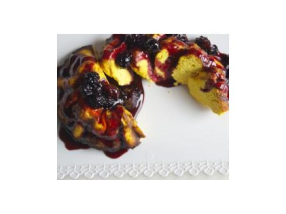 RICOTTA IN FORNO ALLO ZAFFERANO CON SALSA DI FRUTTI DI BOSCO