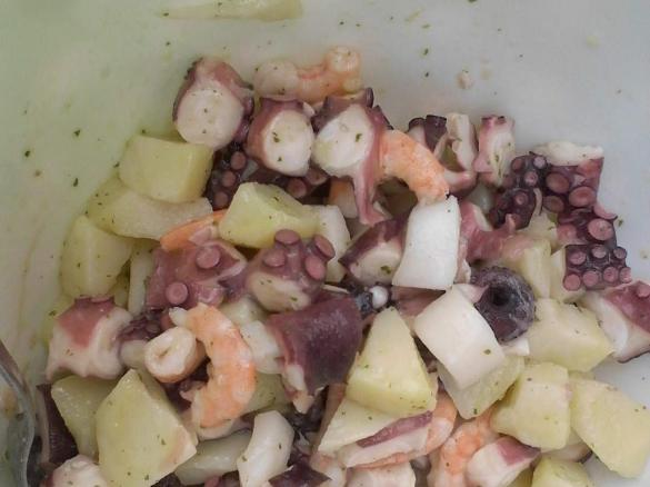 Insalata di mare con patate