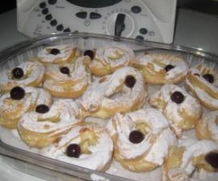 Zeppole al forno con crema aromatizzata al rhum