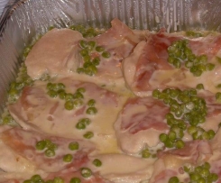 petto di pollo con piselli