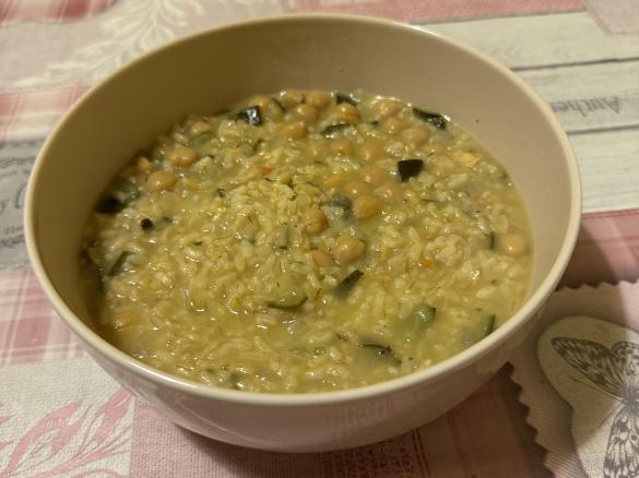 Risotto light con zucchine e ceci