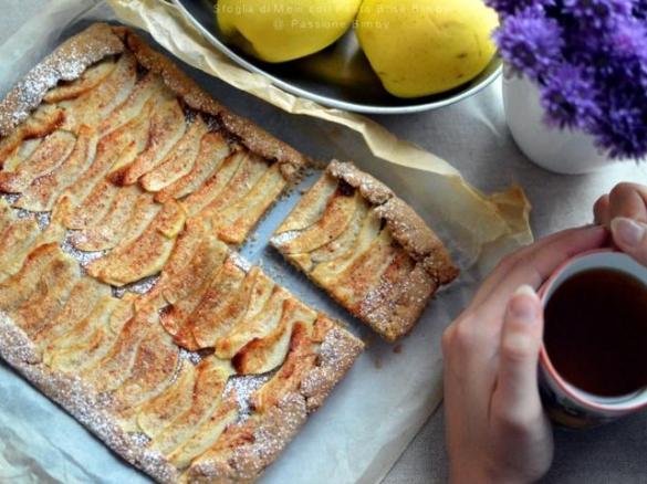 Sfoglia di mele con pasta brisè