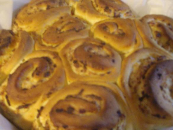 TORTA DI ROSE CON RICOTTA E SALAME