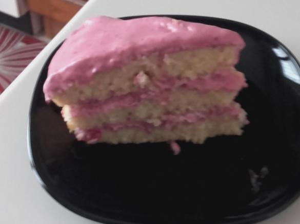 Chiffon cake ai frutti di bosco