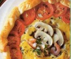 TORTA SALATA CHAMPIGNON GAMBERETTI E POMODORI