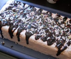 SEMIFREDDO ALLA VANIGLIA CON NUTELLA E GRANELLA DI NOCCIOLE