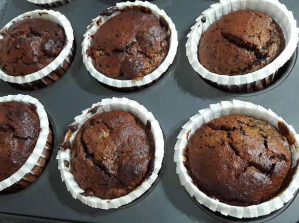 Muffin pere e cioccolato senza zucchero e glutine (dieta per i gruppi sanguigni)