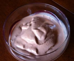Gelato al cioccolato con latte di riso e soia