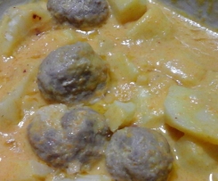 Cottura multipla :Polpette di carne con contorno di patate