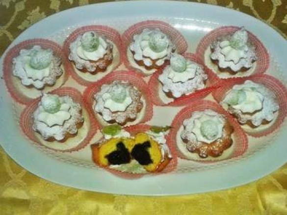 CUPCAKES  BRINATI  CON SORPRESA