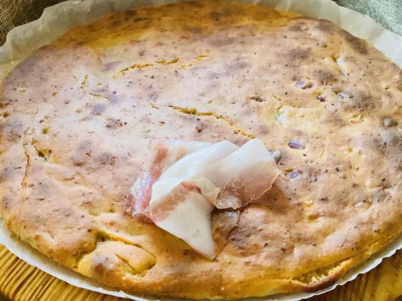 Frigadori, pane piatto della tradizione sarda