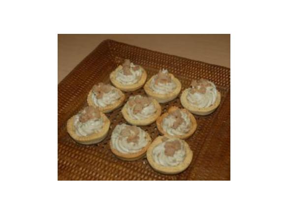 Canestrini al Sesamo con Gorgonzola, Noci e Pere Glassate