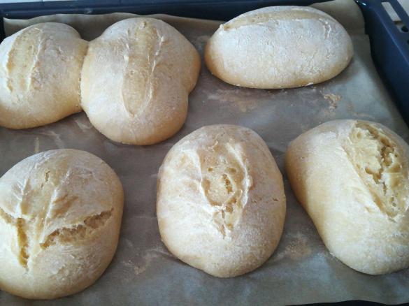 Pane con farina e semola