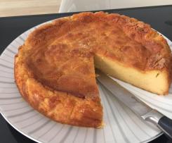 Torta morbida di semolino e agrumi