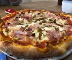 Pizza soffice alla Napoletana