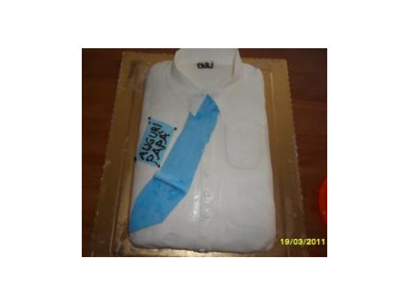 torta in mmf decoro camicia  per la festa del papà