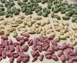 Gnocchi di ricotta, agli spinaci, alla barbabietola