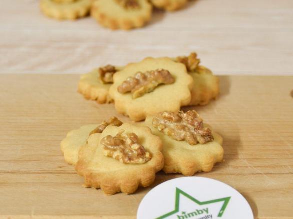 Biscotti al miele e noci