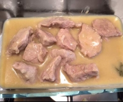 BOCCONCINI DI VITELLO CON SALSA DI SESAMO E SALVIA