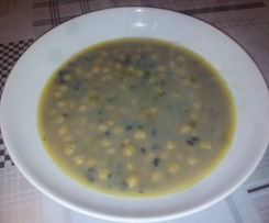 Minestra speziata con ceci e riso venere