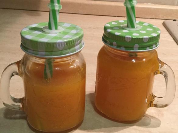 Succo albicocca e curcuma