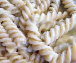 Fusilli con pesto di zucchine light