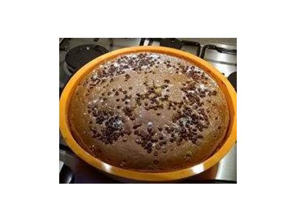 Torta soffice con gocce di cioccolato senza glutine