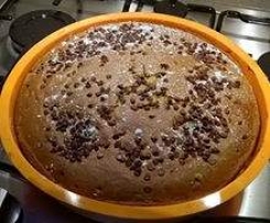 Torta soffice con gocce di cioccolato senza glutine