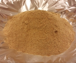 Aroma per panature, su patate e verdure al forno, su carni e pesci e tutto l'alimentare salato che richiede gratinatura