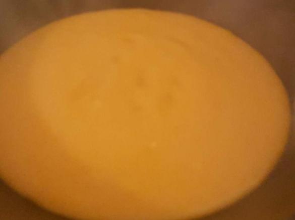 Vellutata di zucca light (127 kcal a porzione)