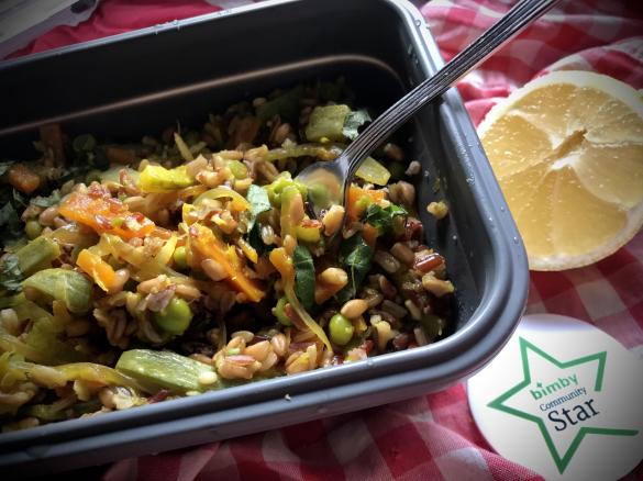 Insalata fredda di verdure e mix di cereali / Contest lunch box