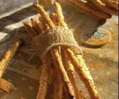 Grissini alla curcuma con esubero di pasta madre