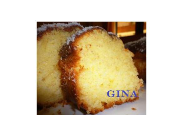 Ciambellone di cocco soffice