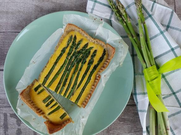 CROSTATA SALATA CON ASPARAGI