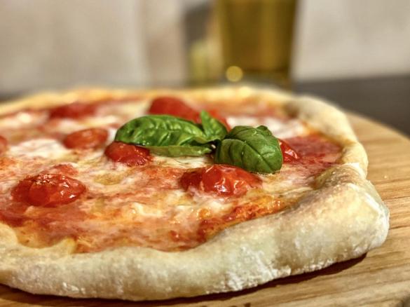 Pizza come in pizzeria con metodo poolish (in attesa di PM!)