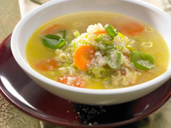 MINESTRONE CON PREPARATO SURGELATO