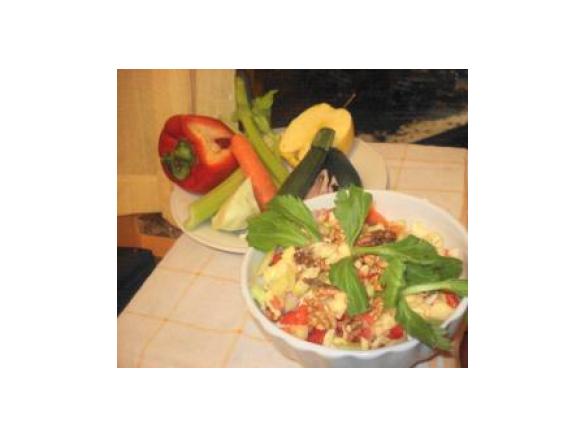 INSALATA MOLTO CAPRICCIOSA ( perché vuole di tutto un pò)