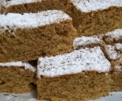 torta delicata e profumata con amaretti e nocciole