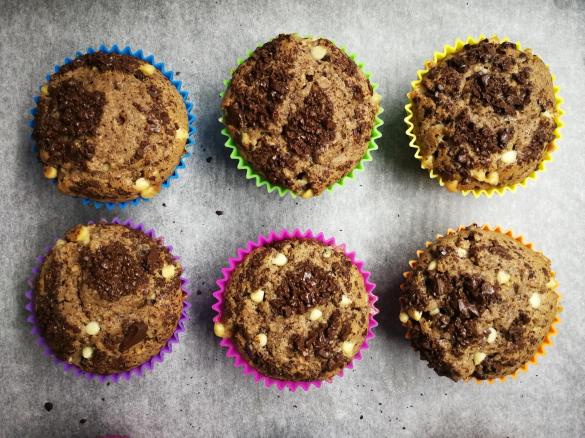 Muffin americani con nocciole e gocce di cioccolato bianco (contest riciclo Pasqua)