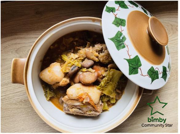 Fave e lardo / piatto tipico del Carnevale Sardo