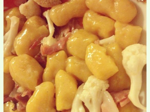 Gnocchi di Zucca e Patate con sugo al Cavolfiore
