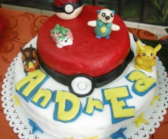 POKEMON CAKE con crema raffaello
