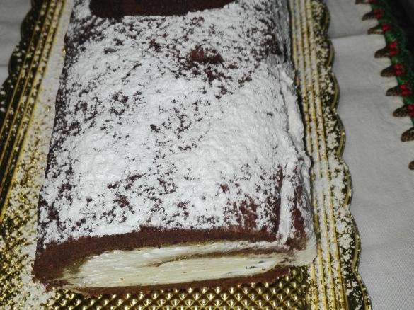 ROTOLO CON CREMA DI CASTAGNE